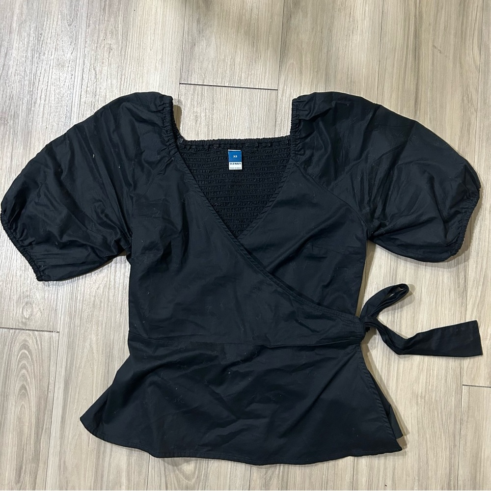 Old Navy Cross-over Waist Tie Shirt Women's X-Small